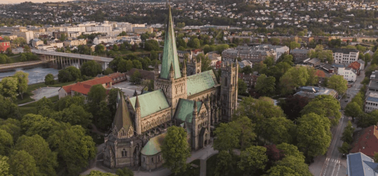 Exploring Trondheim’s Nidaros Cathedral and Historic District