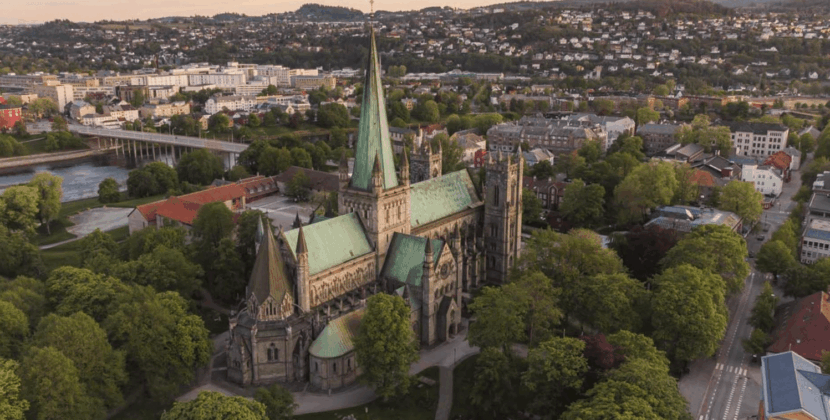 Exploring Trondheim’s Nidaros Cathedral and Historic District